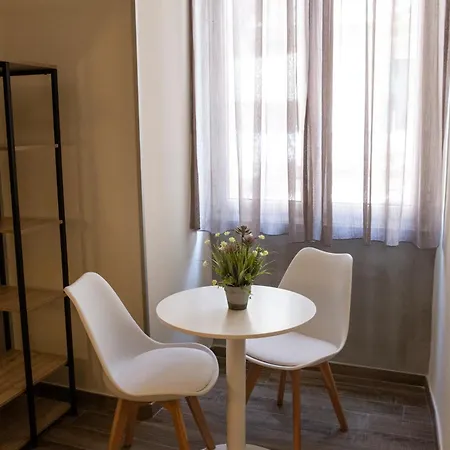 La Dimora Di Parthenope Ferrara 3* نابولي